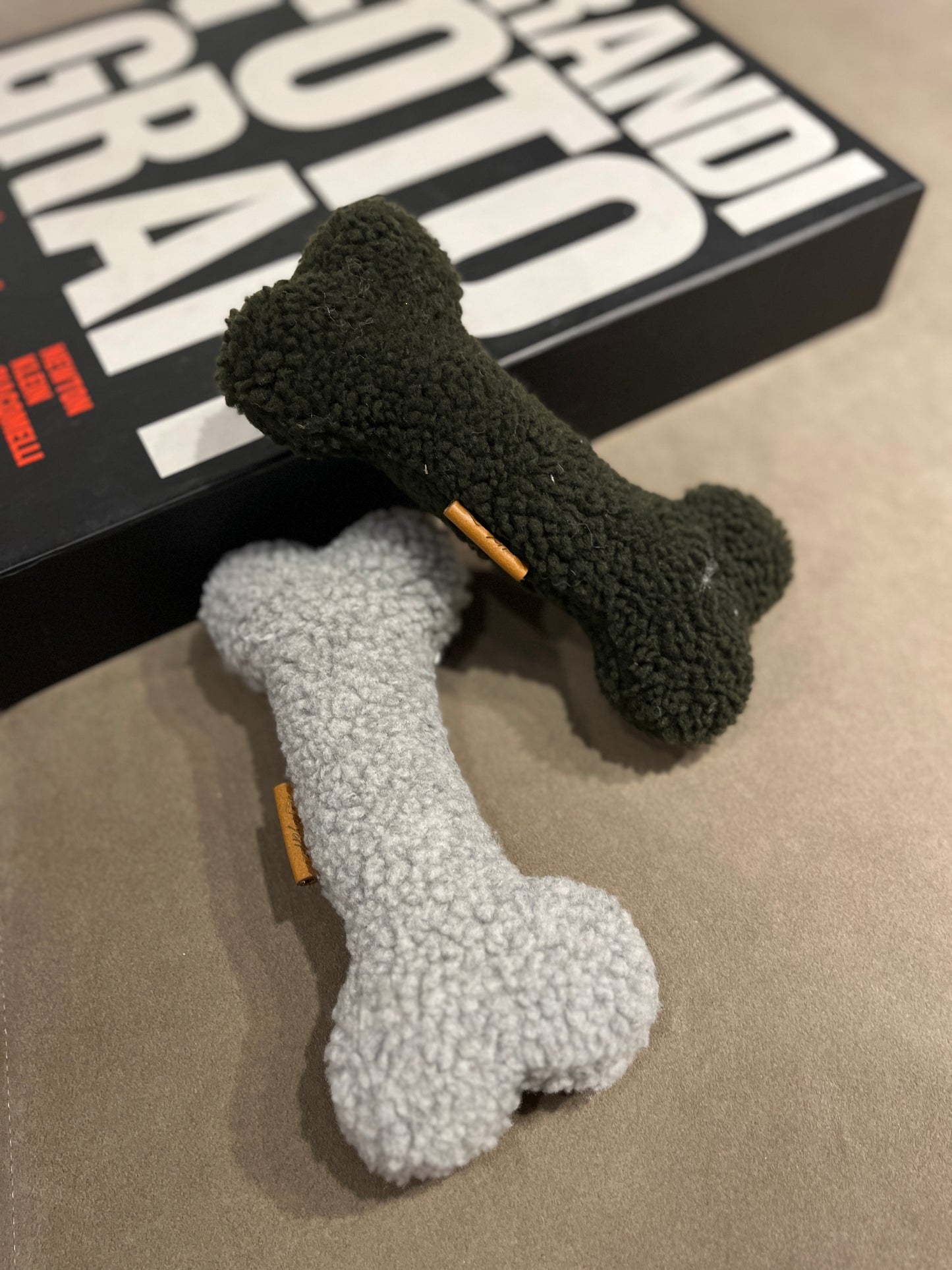 Toy bone grey Small