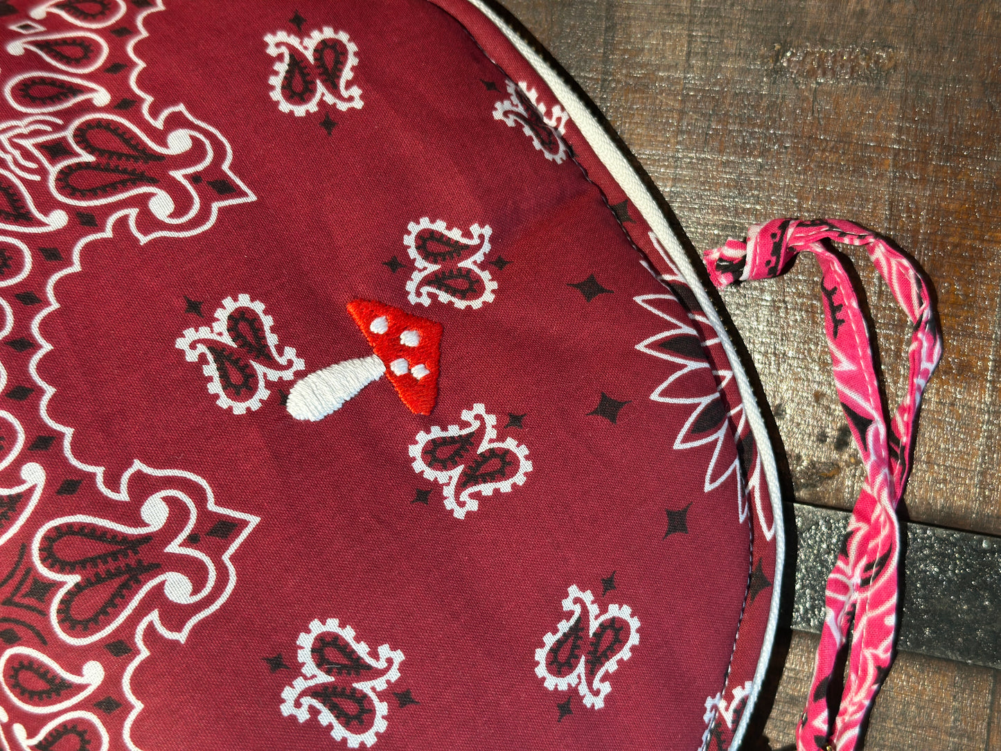 Trousse bordeaux