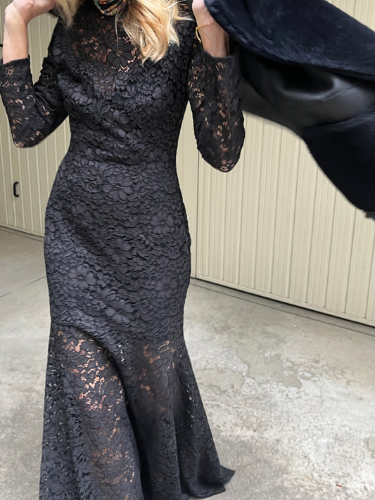 Abito pizzo nero