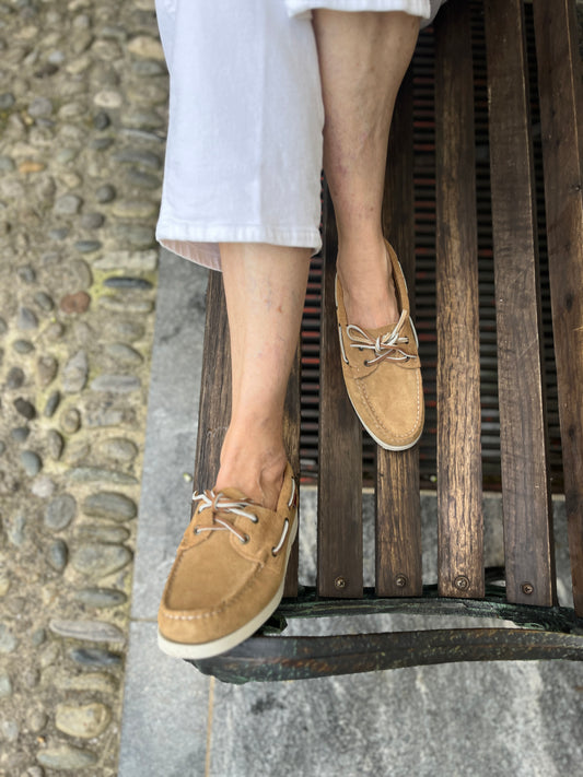 Sebago Docksides brown